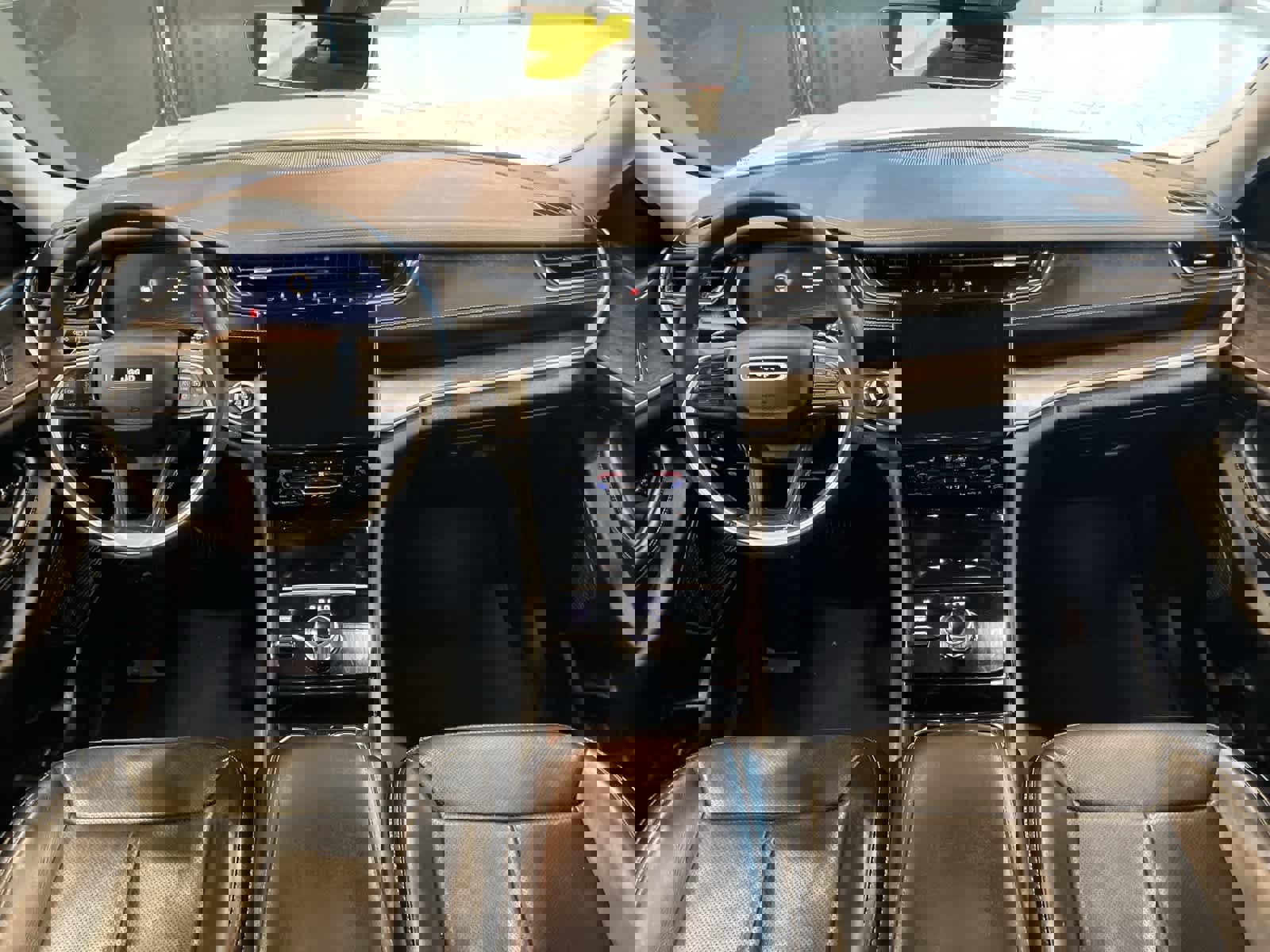 Used 2023 Jeep Grand Cherokee Limited w/ Luxury Tech Group II image 24