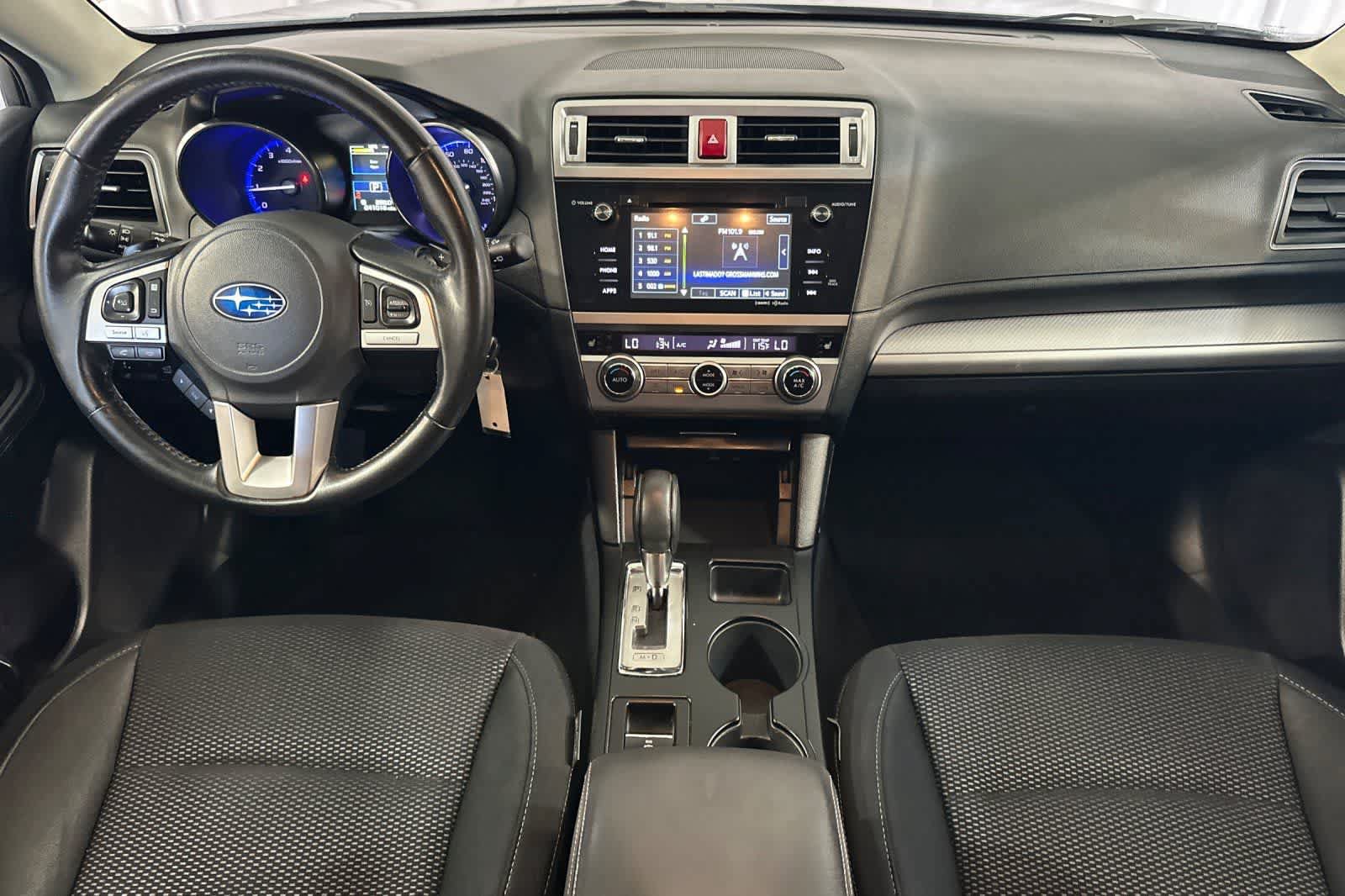 Used 2016 Subaru Outback 2.5i Premium AWD/4WD image 4