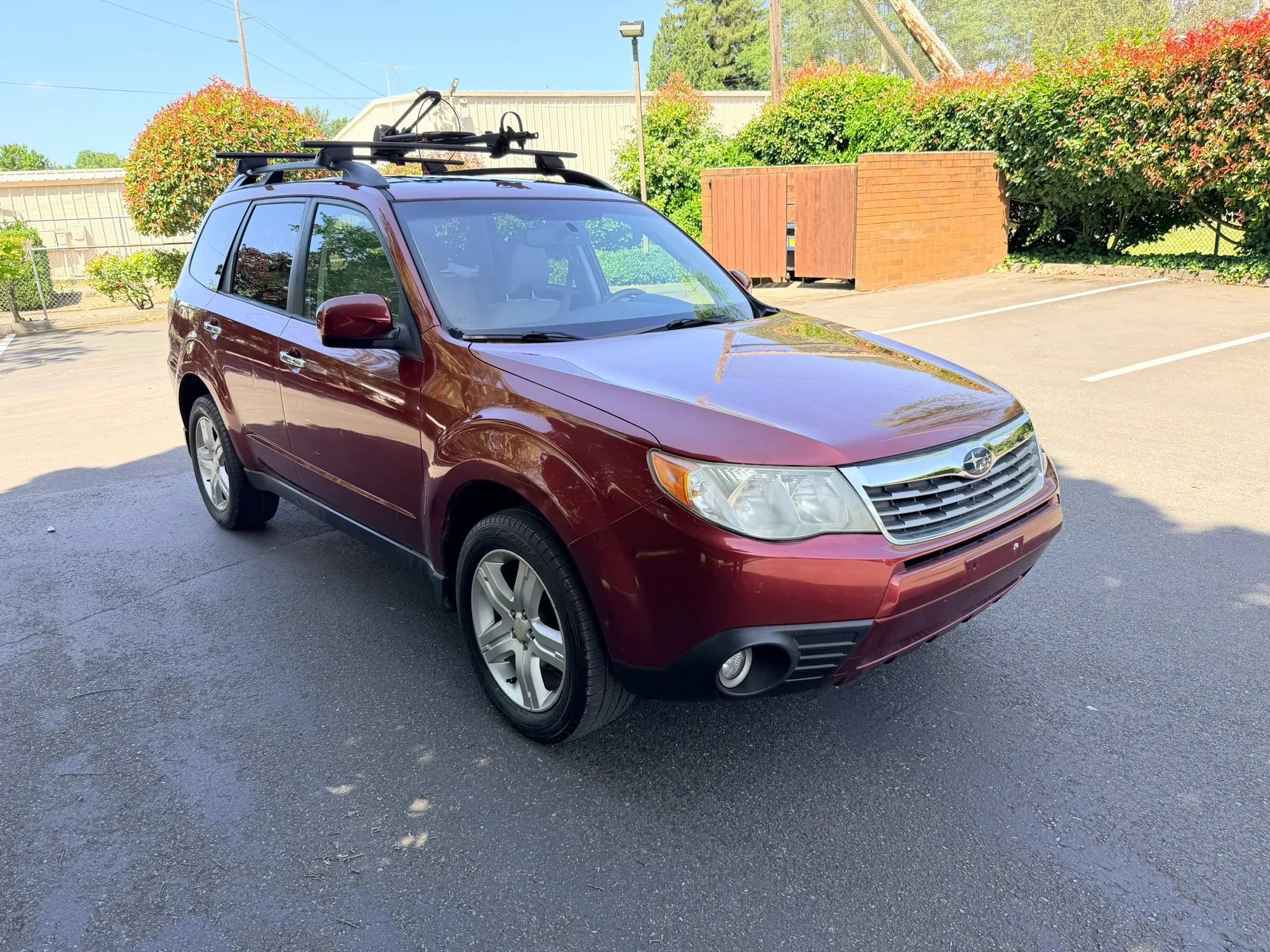 Used 2010 Subaru Forester 2.5X Limited AWD/4WD image 7