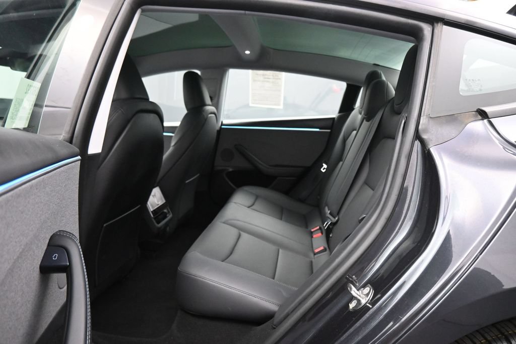 Used 2024 Tesla Model 3 Standard Range RWD image 16