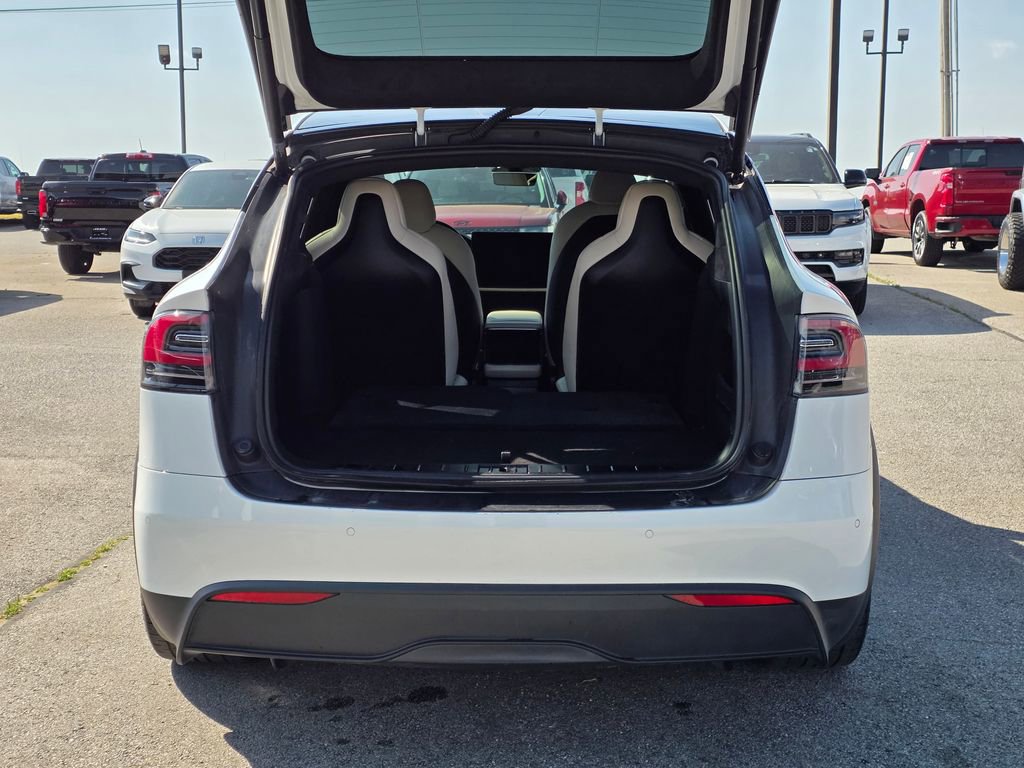 Used 2022 Tesla Model X Plaid AWD/4WD image 7