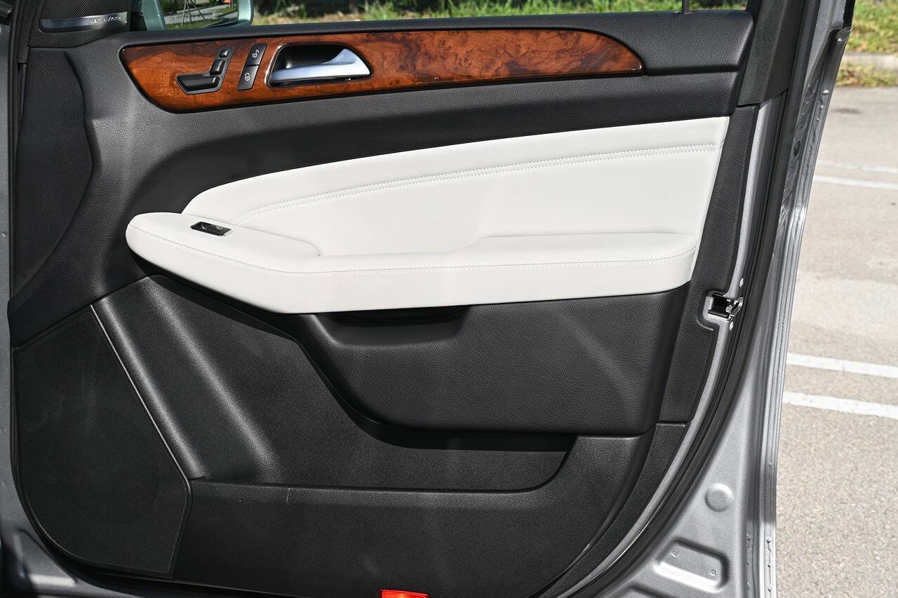 Used 2014 Mercedes-Benz ML 350 4MATIC image 7