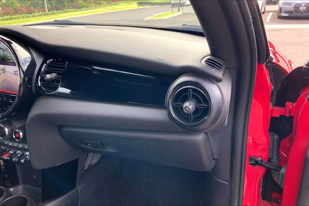 Certified 2023 MINI Cooper S image 16