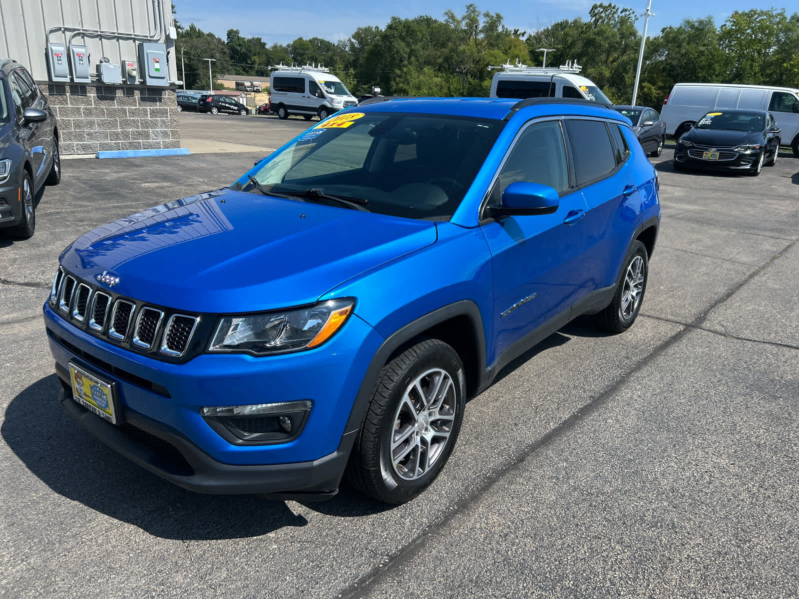 Used 2018 Jeep Compass Latitude w/ Popular Equipment Group AWD/4WD image 7