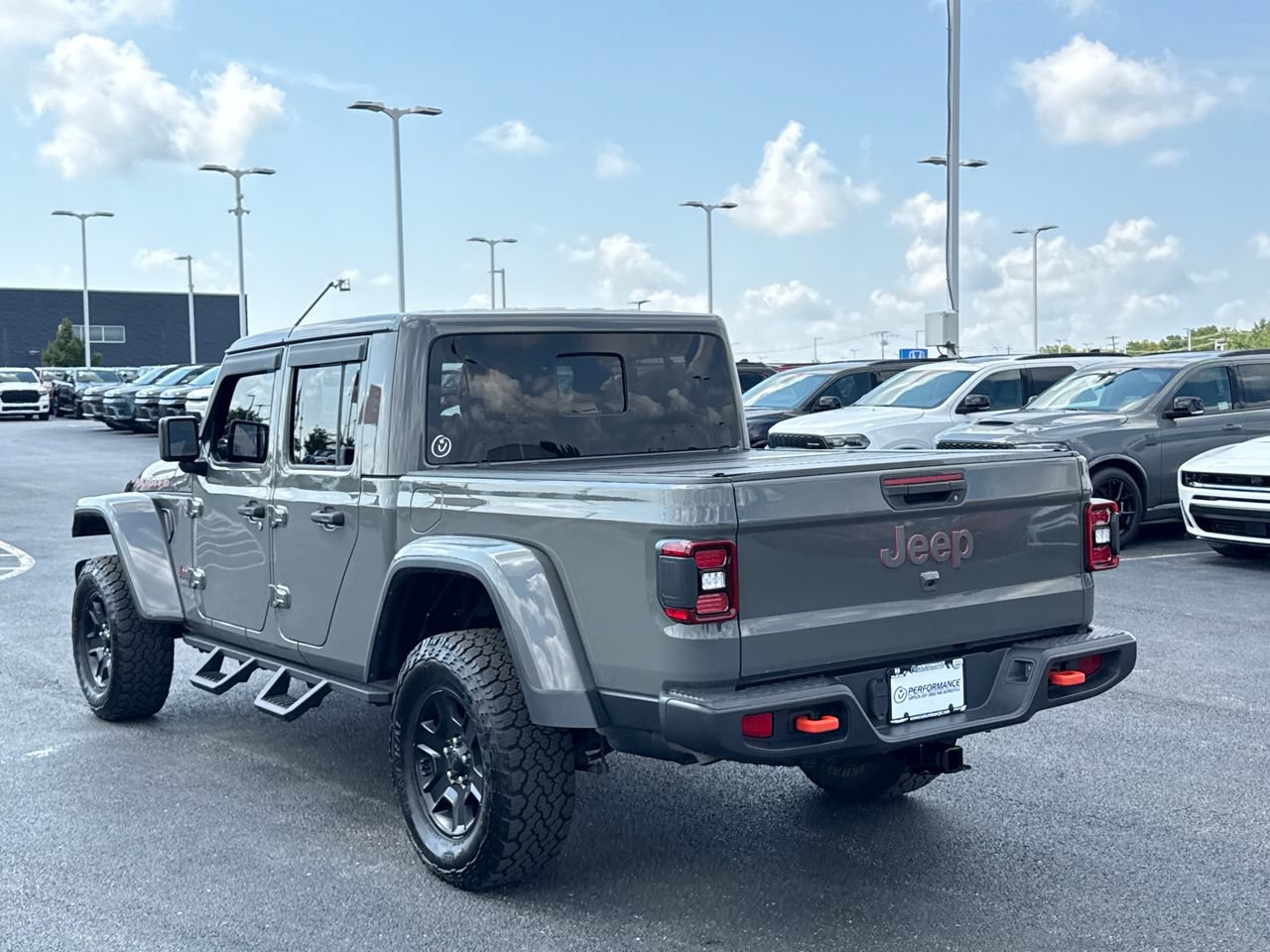 Used 2021 Jeep Gladiator Mojave AWD/4WD image 5