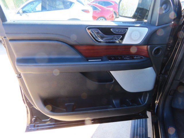 Certified 2023 Lincoln Navigator Reserve image 24