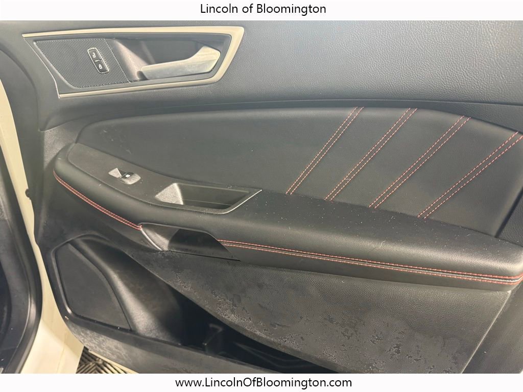 Used 2024 Ford Edge ST-Line image 18