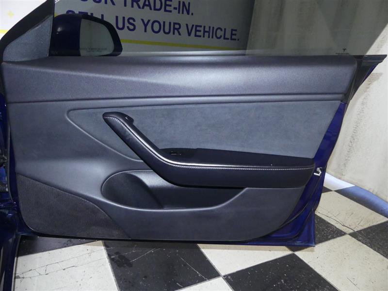 Used 2018 Tesla Model 3 Long Range image 22