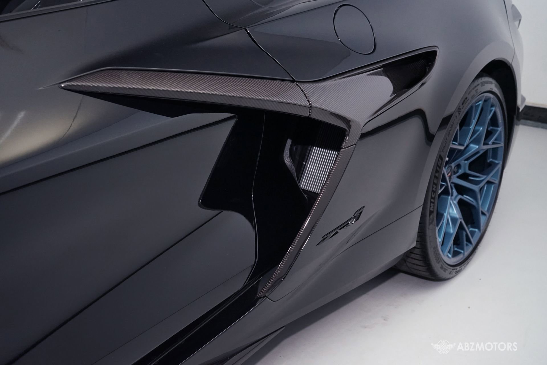 Used 2026 Chevrolet Corvette ZR1 RWD image 10