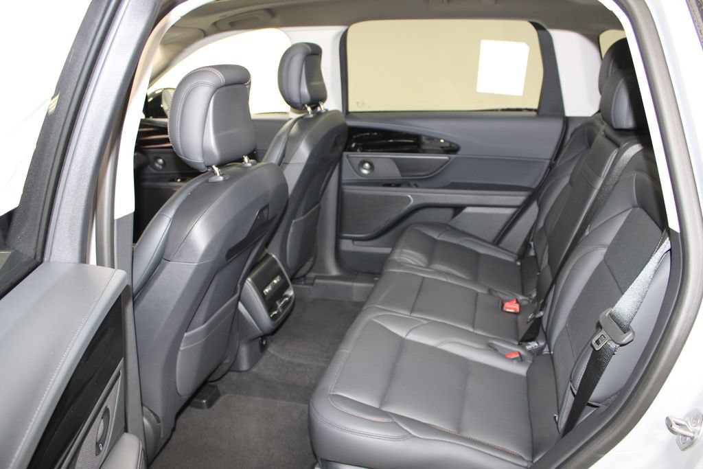 New 2026 Lincoln Nautilus Premier w/ Equipment Group 102A AWD/4WD image 23