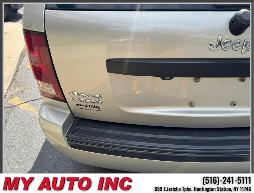 Used 2009 Jeep Grand Cherokee Laredo AWD/4WD image 34