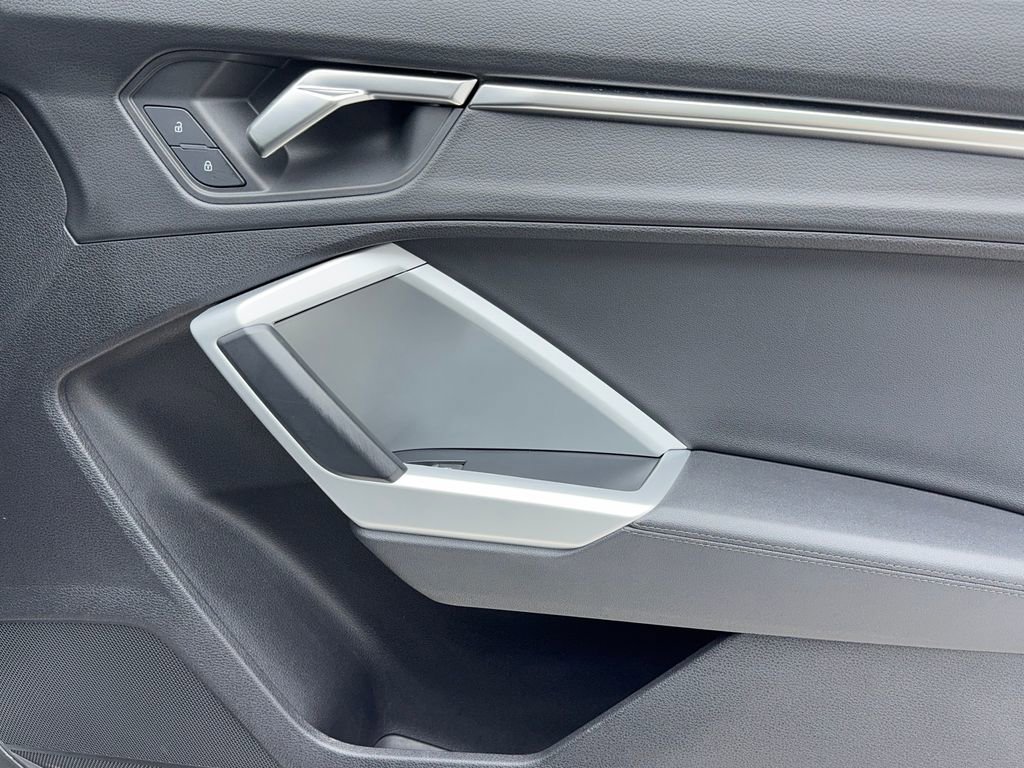 Used 2022 Audi Q3 2.0T Premium image 47