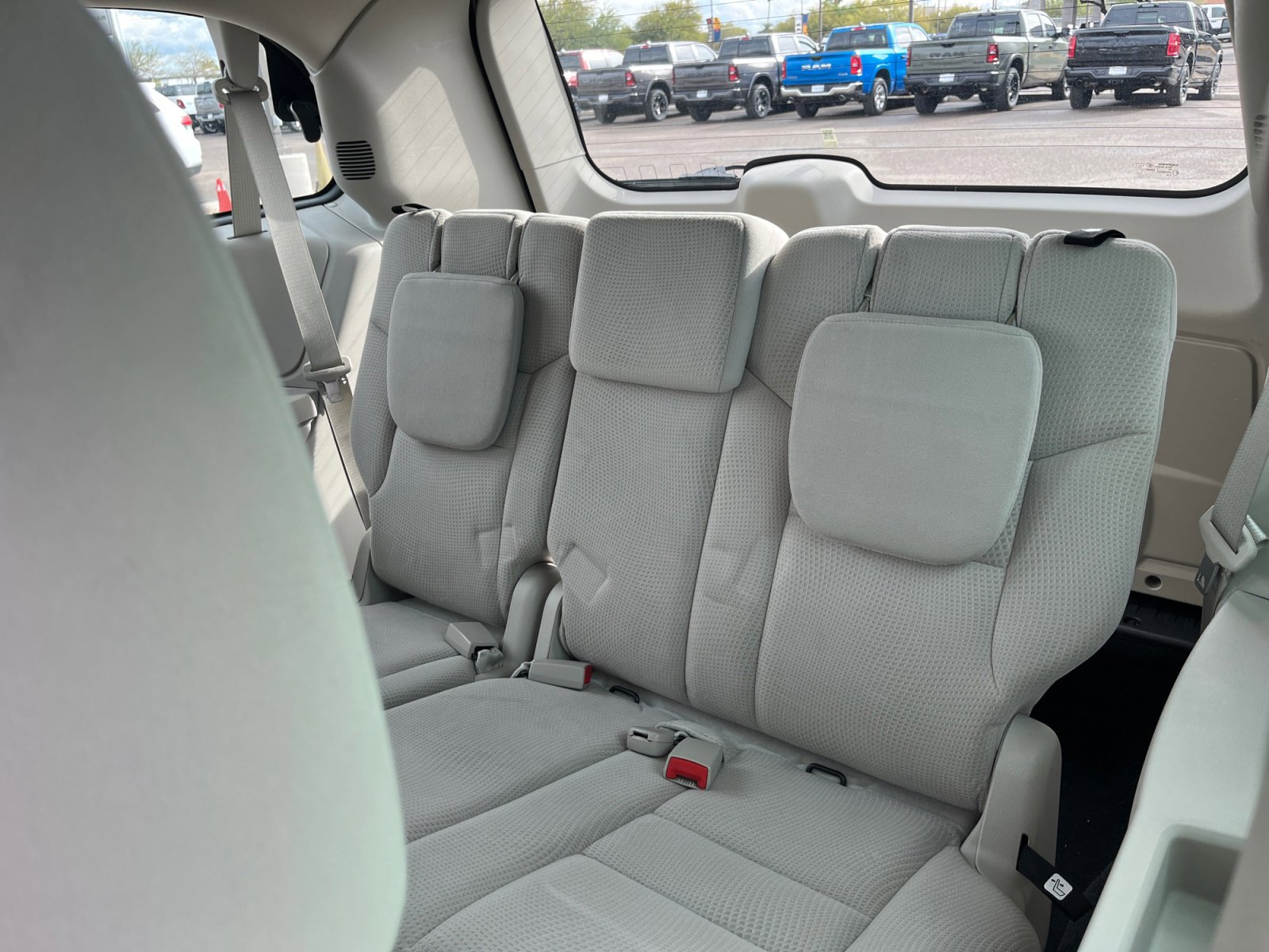 Used 2016 Dodge Grand Caravan American Value Package image 17