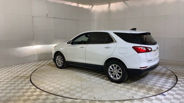 Used 2020 Chevrolet Equinox LT w/ Driver Convenience Package image 5