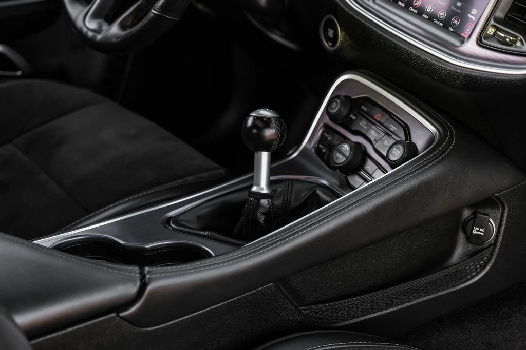 Used 2018 Dodge Challenger R/T Plus image 23