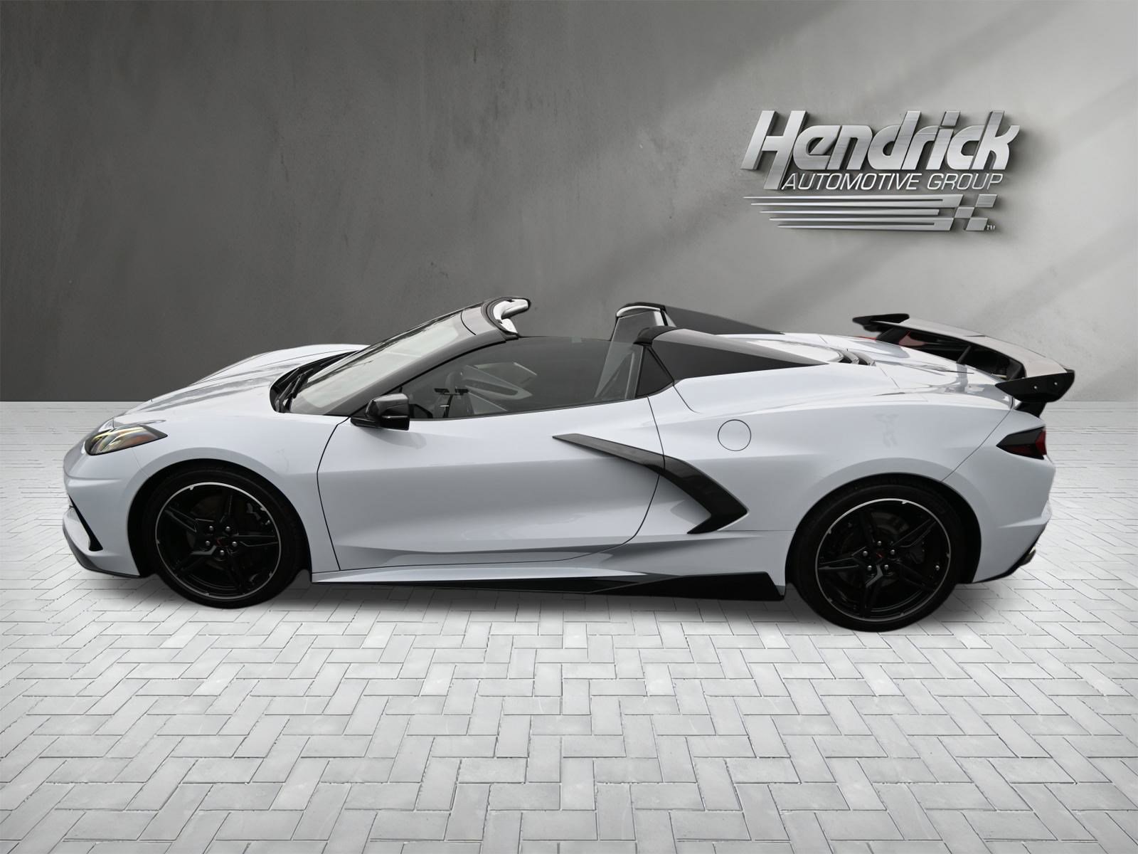 Used 2021 Chevrolet Corvette Stingray Premium Conv w/ Z51 Performance Package image 7