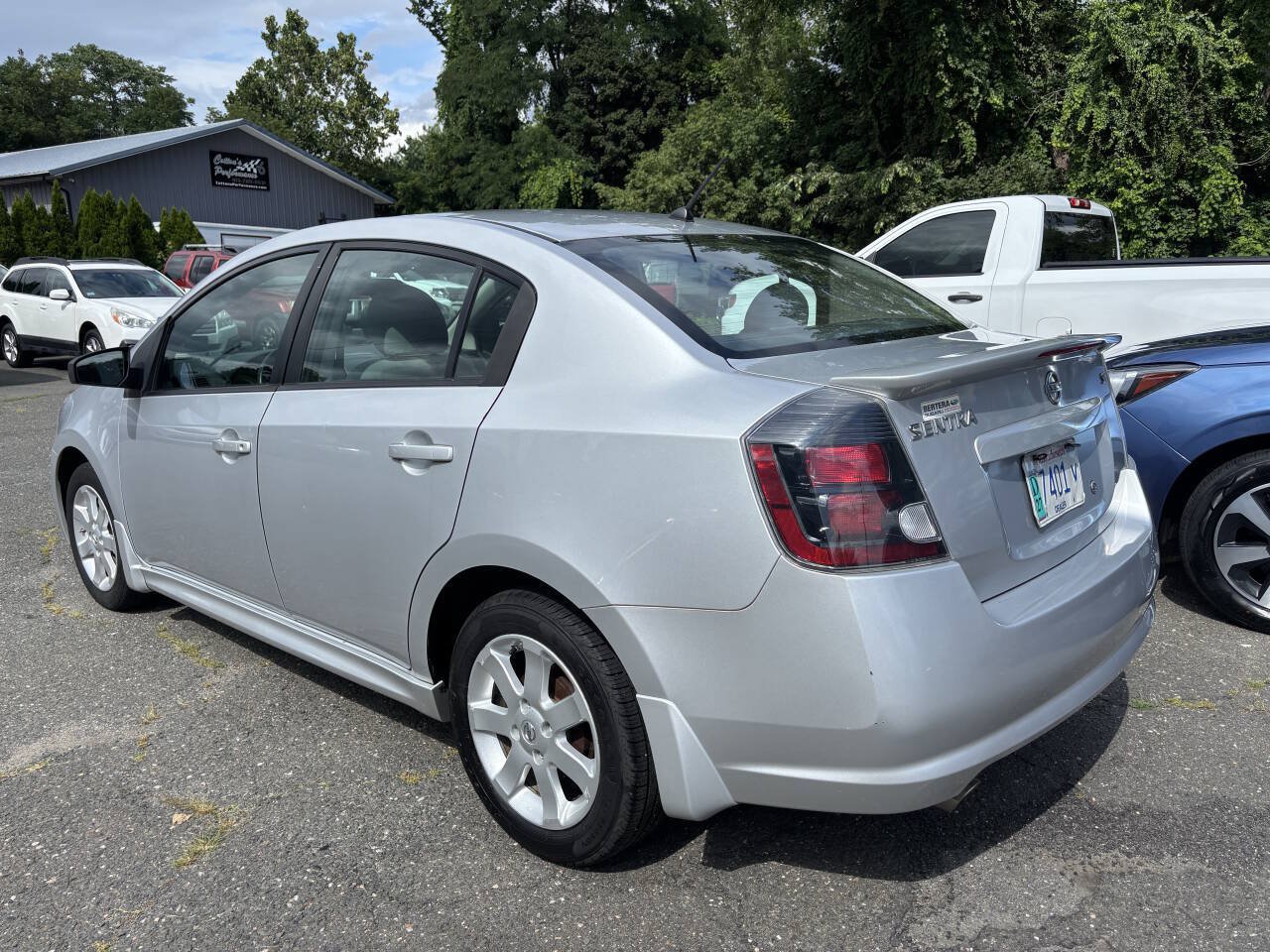 Used 2012 Nissan Sentra 2.0 SR FWD image 3