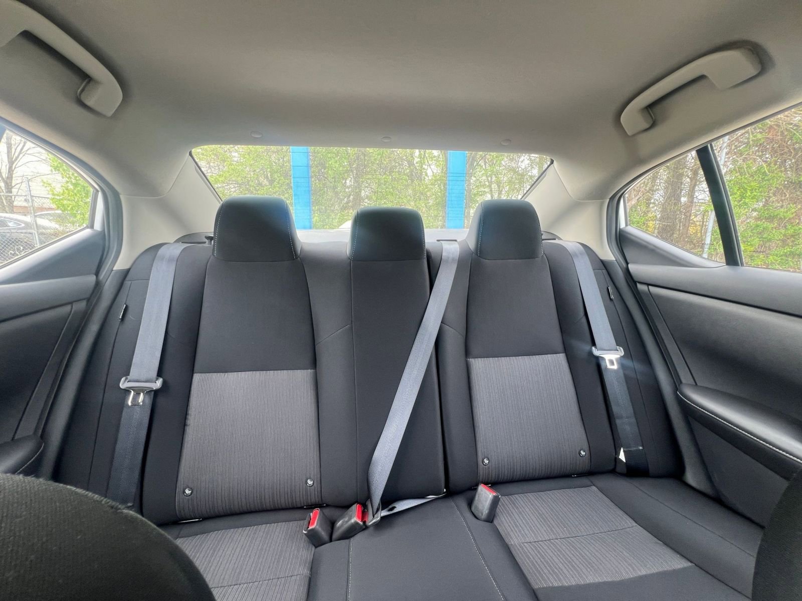 Used 2024 Nissan Sentra SV FWD image 36