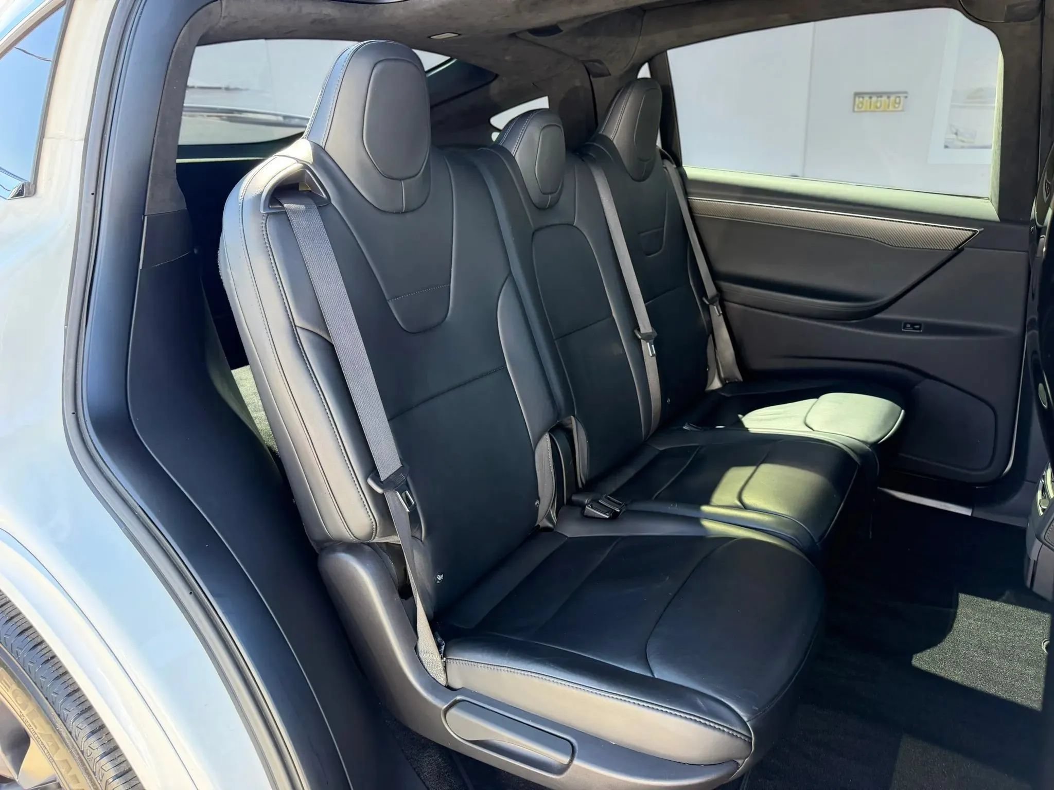Used 2017 Tesla Model X 75D AWD/4WD image 18