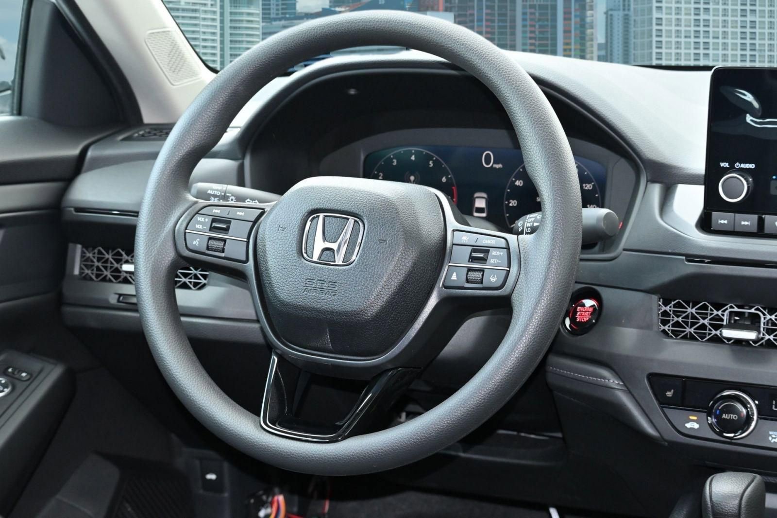 New 2025 Honda Accord SE image 19