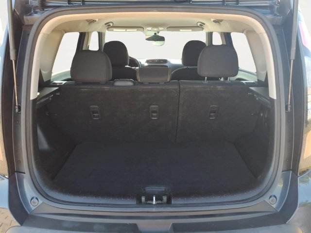 Used 2015 Kia Soul + FWD image 19