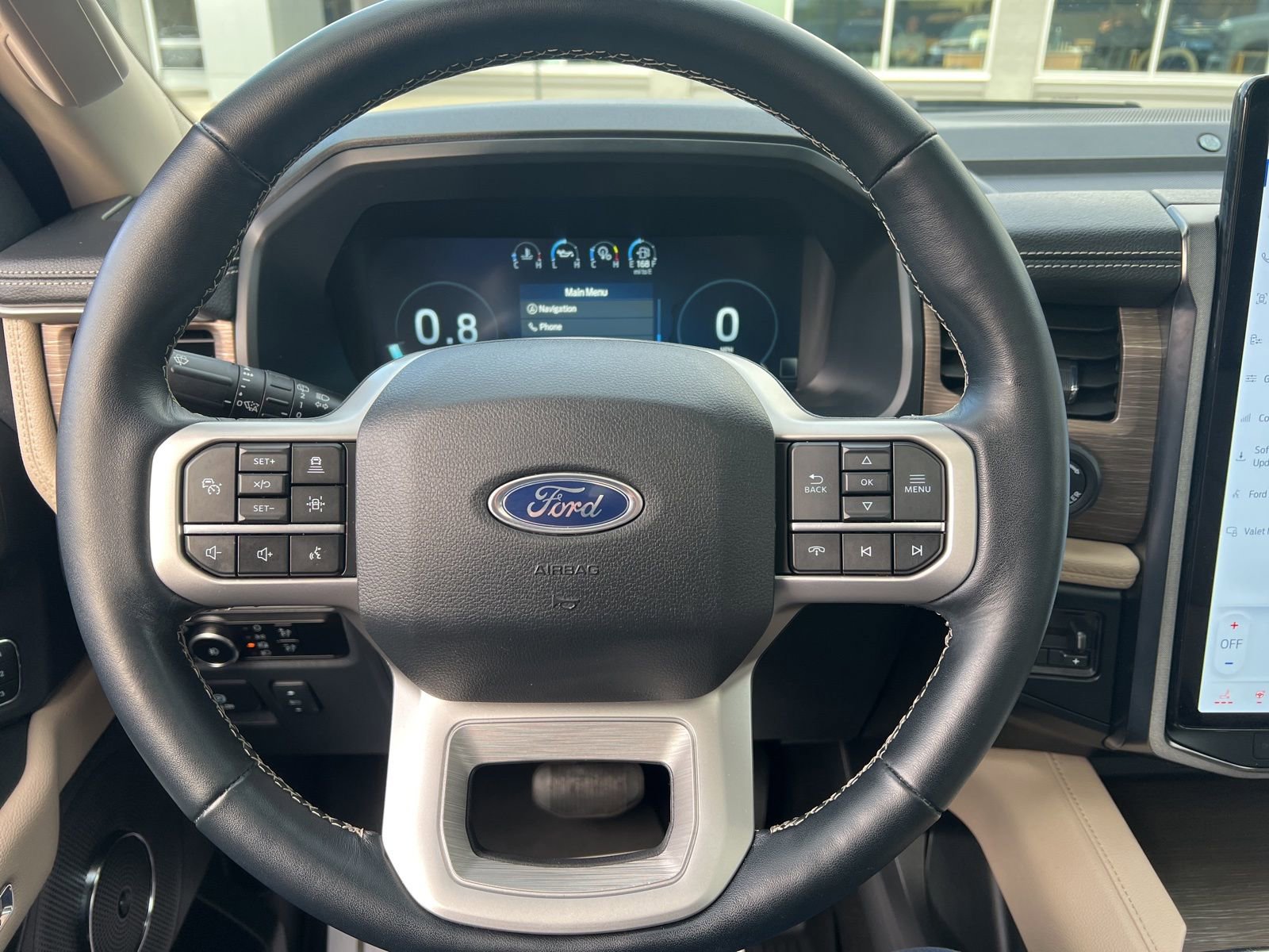 Used 2023 Ford Expedition Limited image 24