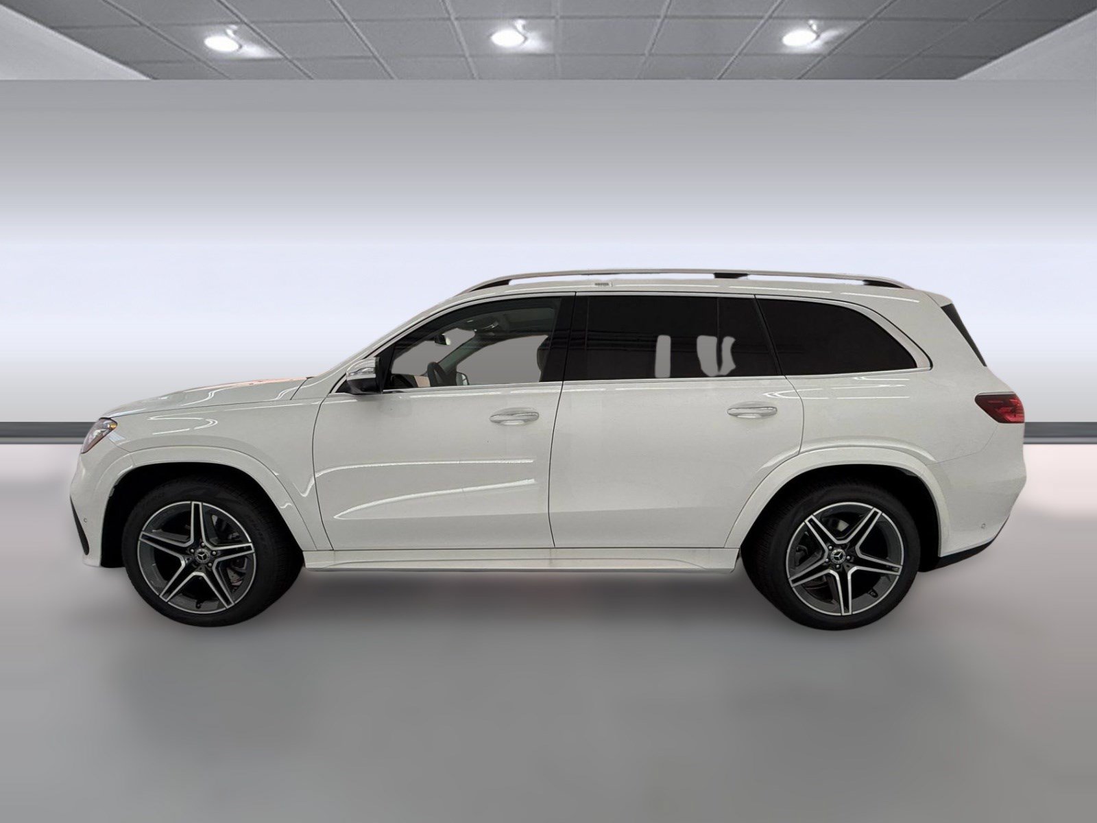 New 2026 Mercedes-Benz GLS 450 4MATIC image 2