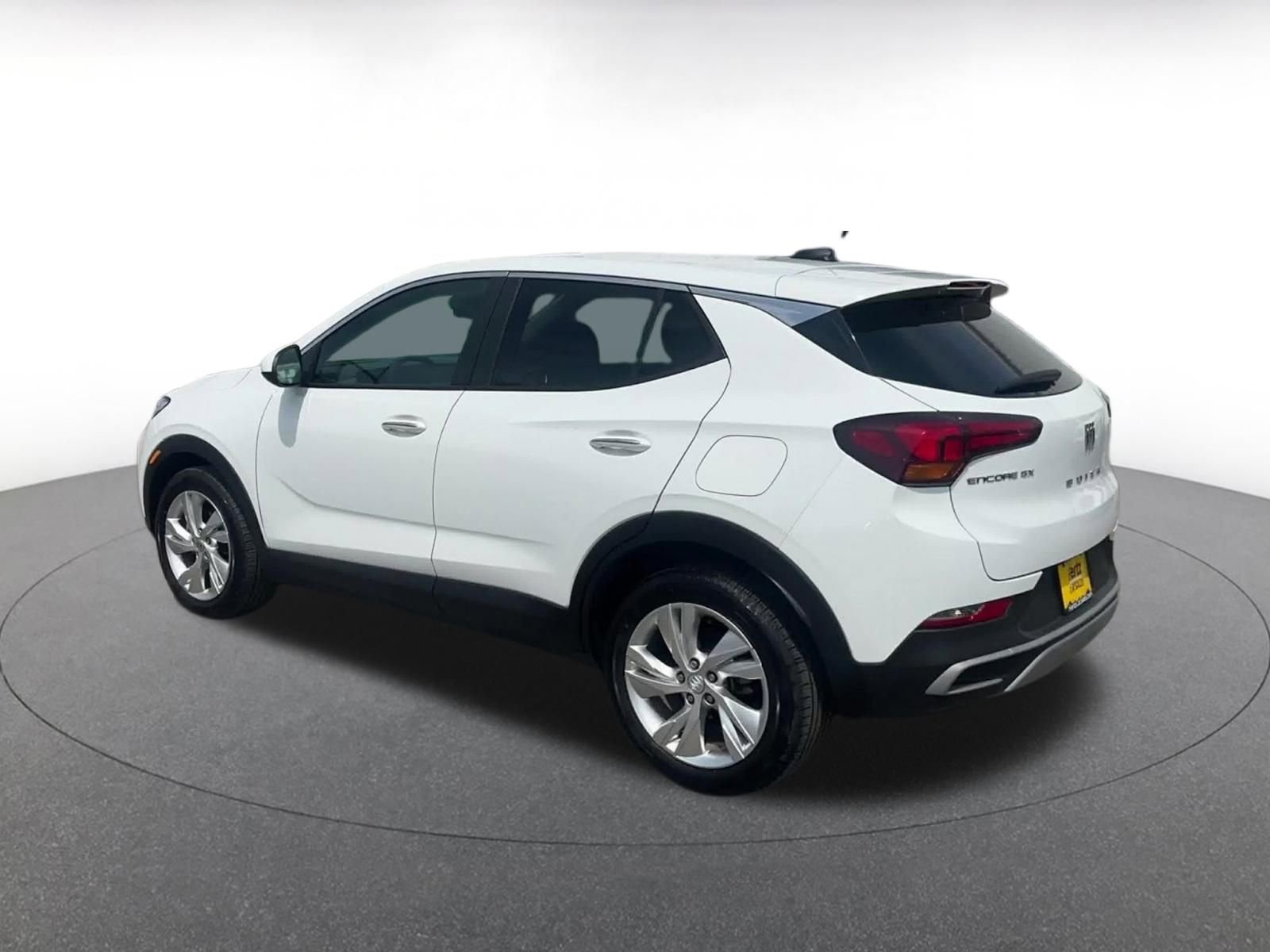Used 2025 Buick Encore GX Preferred image 11