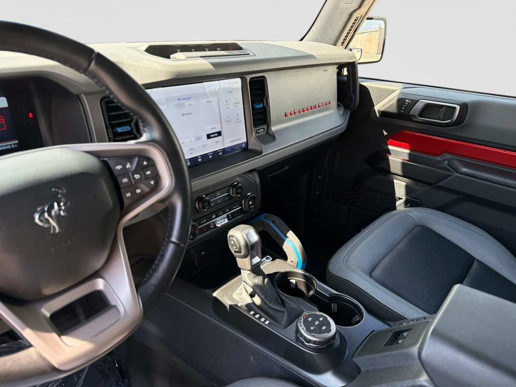 Used 2024 Ford Bronco Black Diamond w/ Sasquatch Package AWD/4WD image 23
