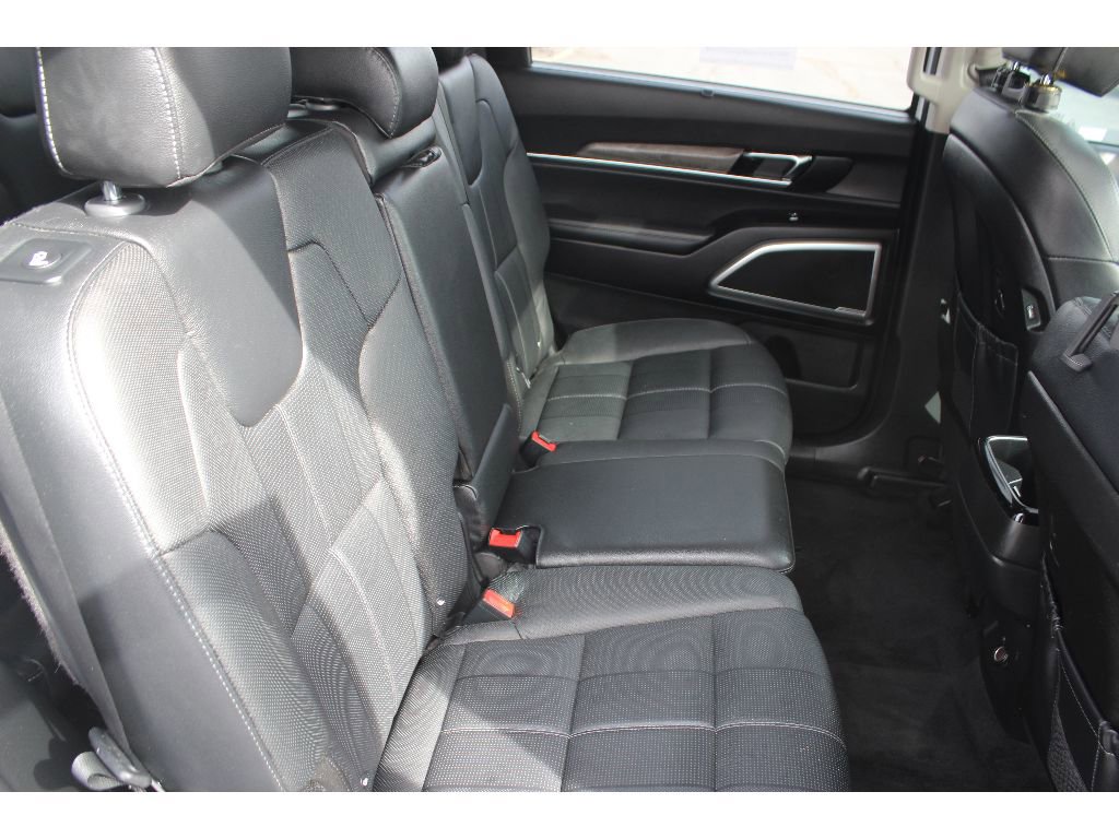 Used 2020 Kia Telluride EX image 18