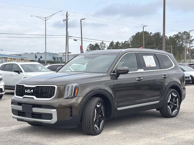 Used 2023 Kia Telluride EX AWD/4WD image 12