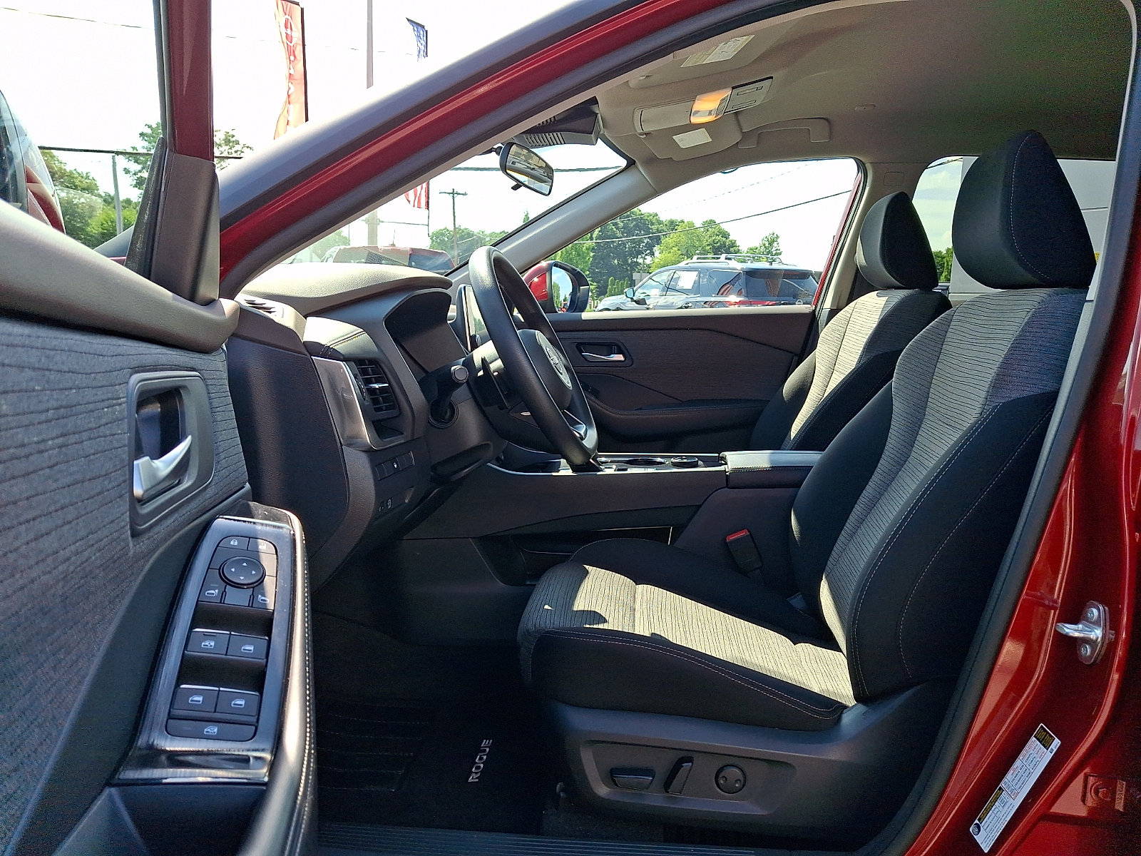 Certified 2023 Nissan Rogue SV AWD/4WD image 15