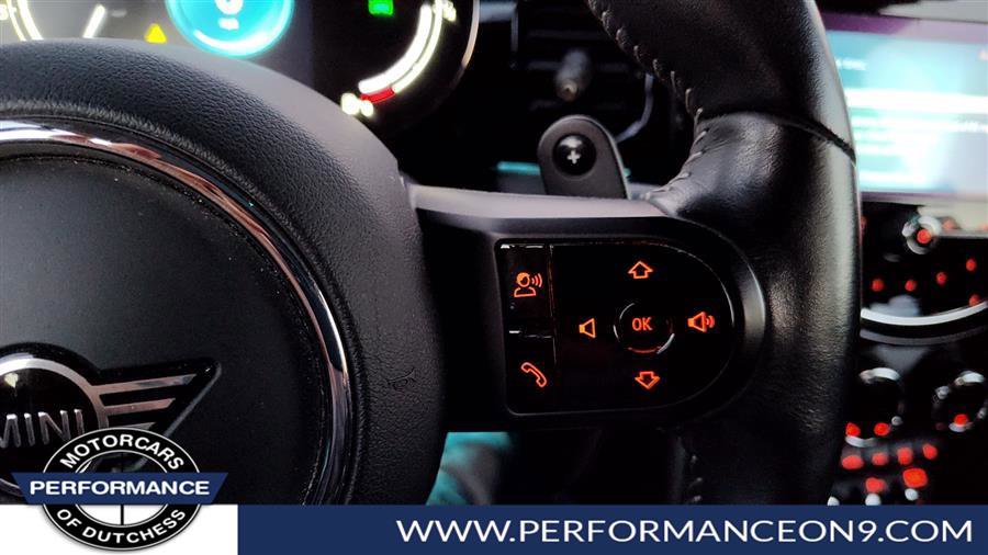 Used 2022 MINI Cooper S w/ Premium Package image 16