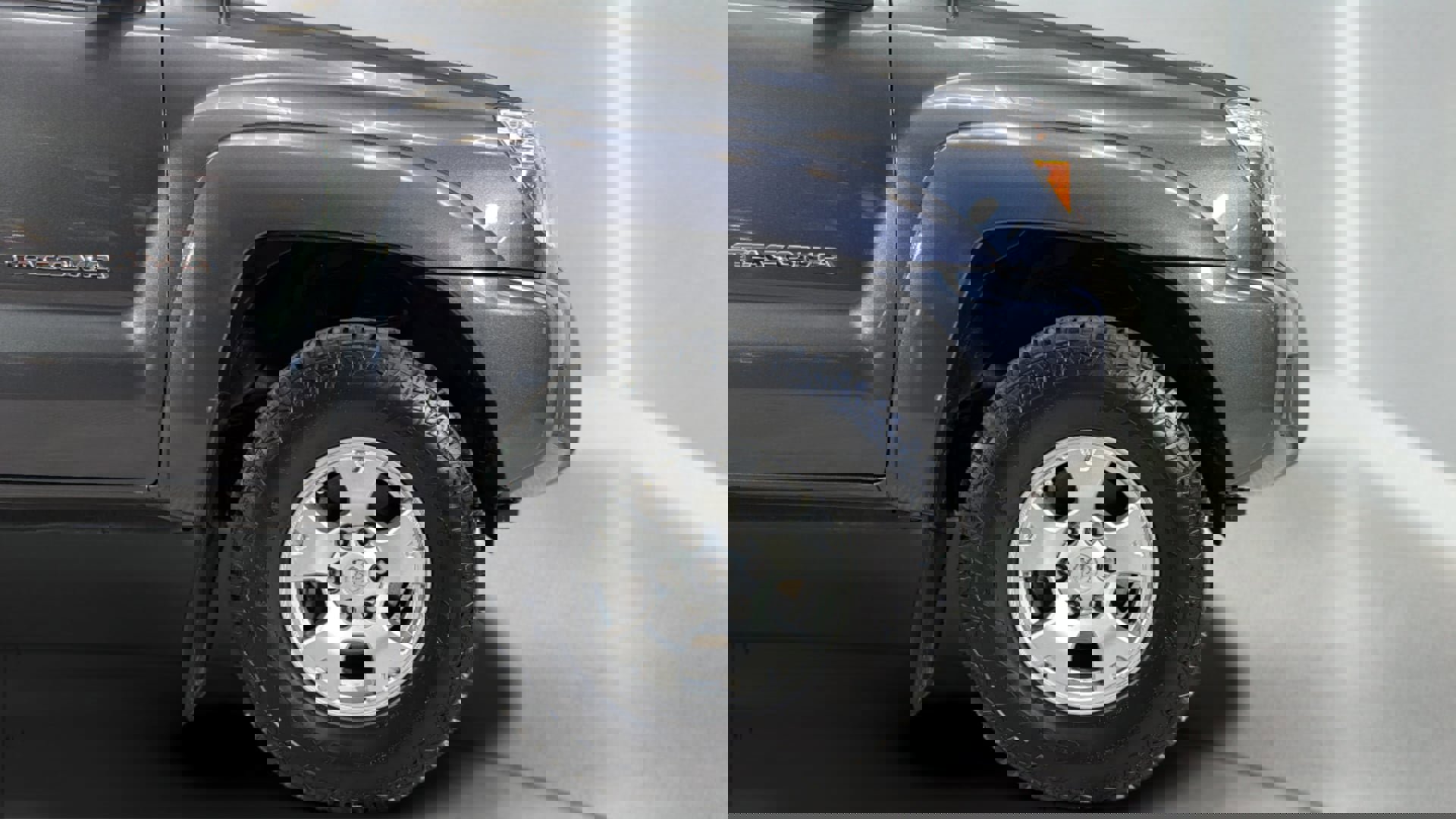 Used 2013 Toyota Tacoma PreRunner w/ TRD Off-Road Pkg RWD image 34