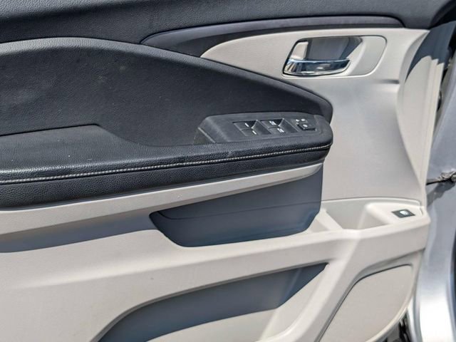 Used 2020 Honda Pilot LX image 14
