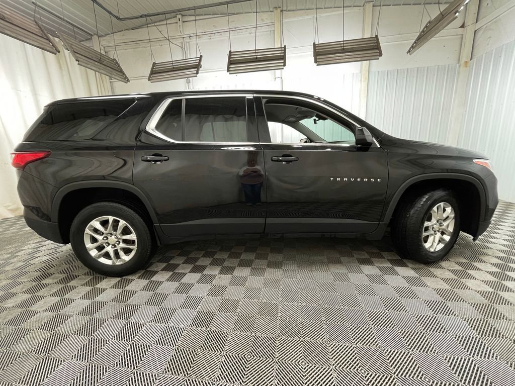 Certified 2021 Chevrolet Traverse LS image 17