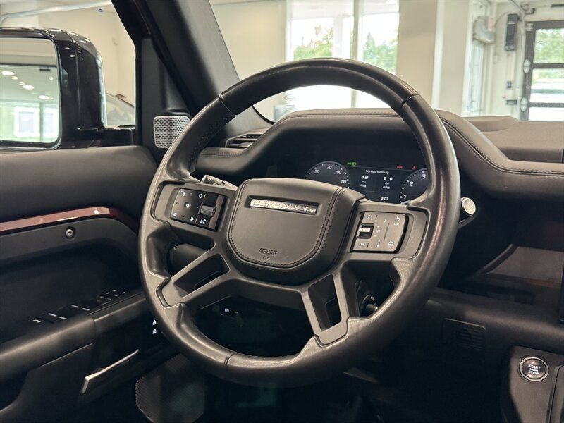 Used 2023 Land Rover Defender 130 X image 34