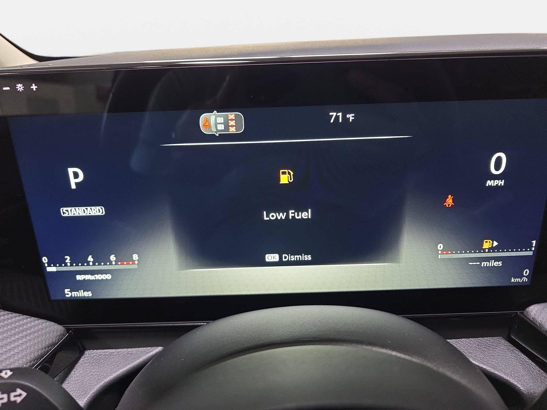 New 2026 Nissan Kicks SR FWD image 18