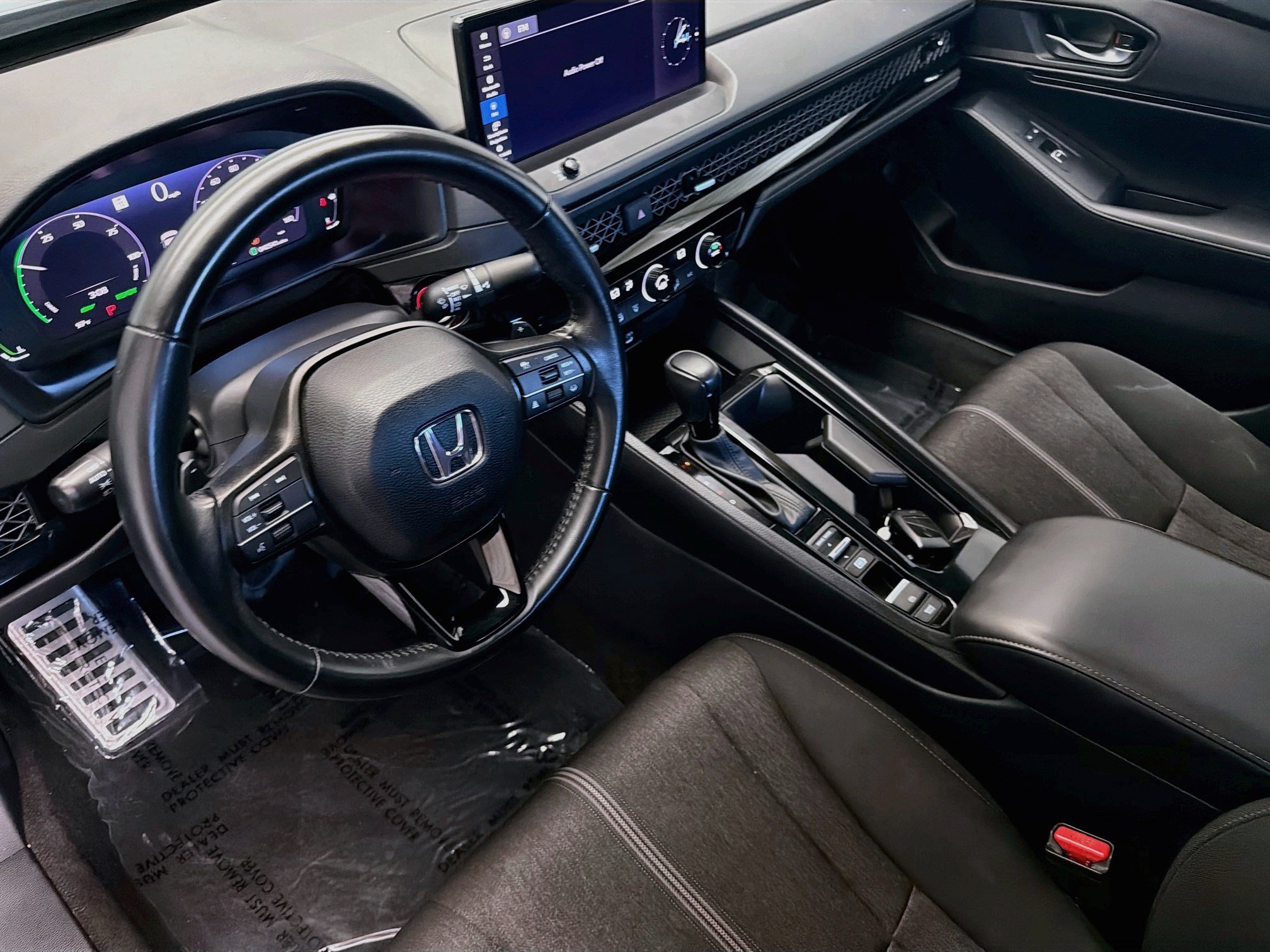 Used 2024 Honda Accord Sport image 7