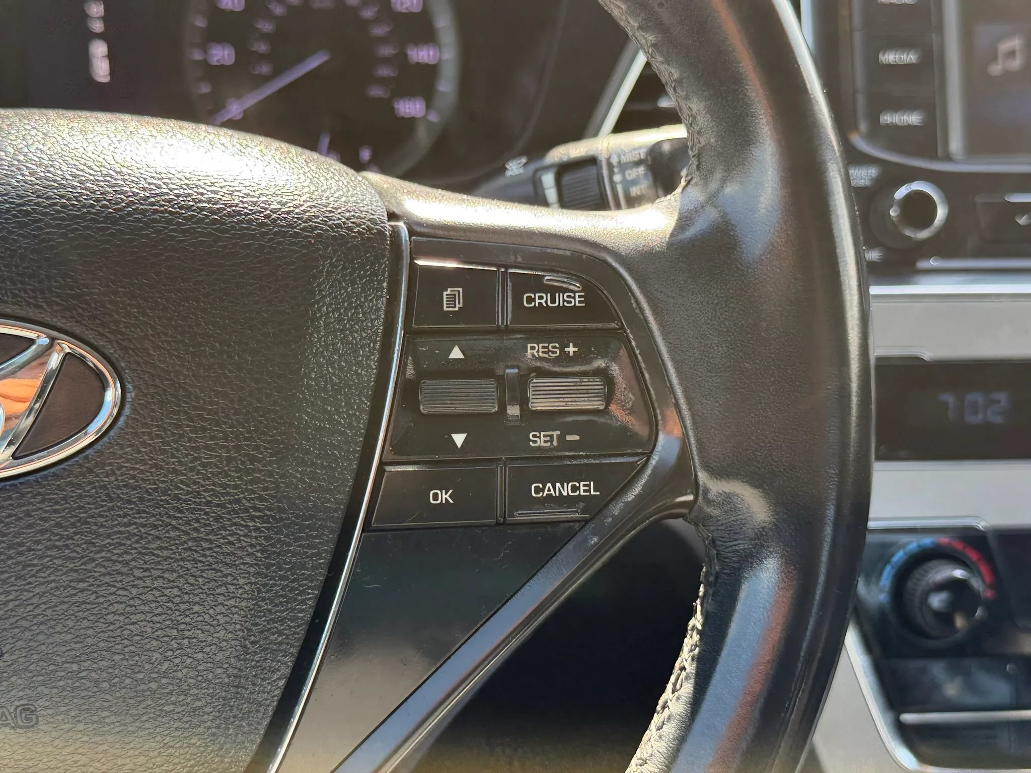 Used 2015 Hyundai Sonata Limited w/ Cargo Package FWD image 32