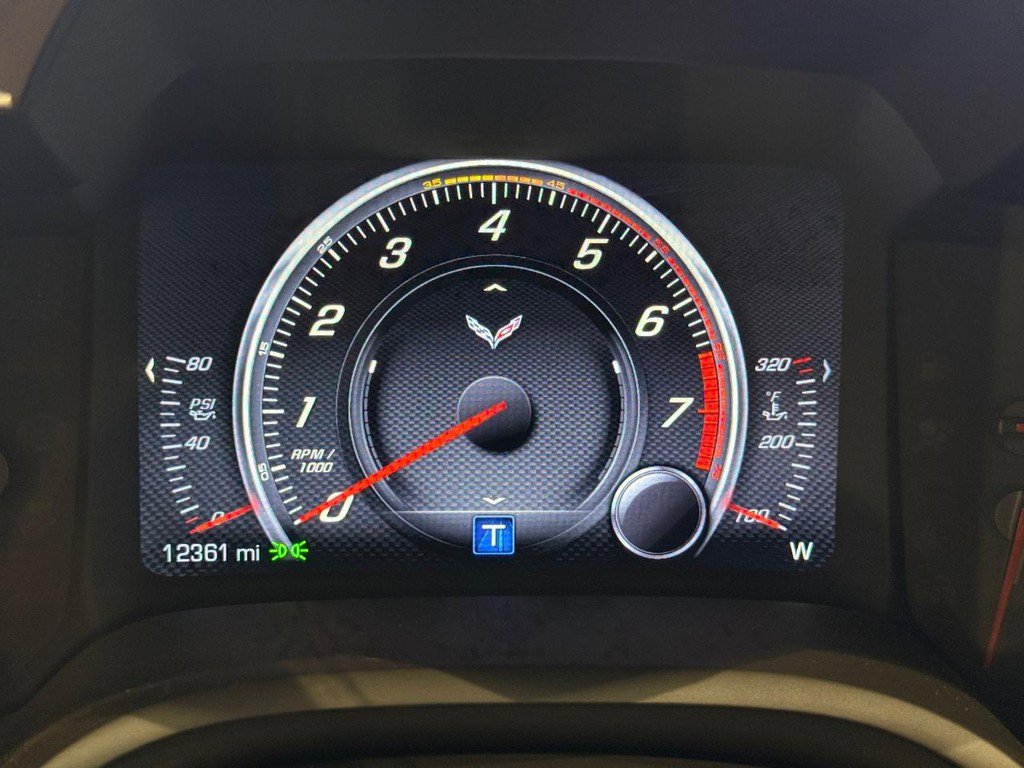 Used 2016 Chevrolet Corvette Stingray Coupe w/ 3LT Preferred Equipment Group image 23