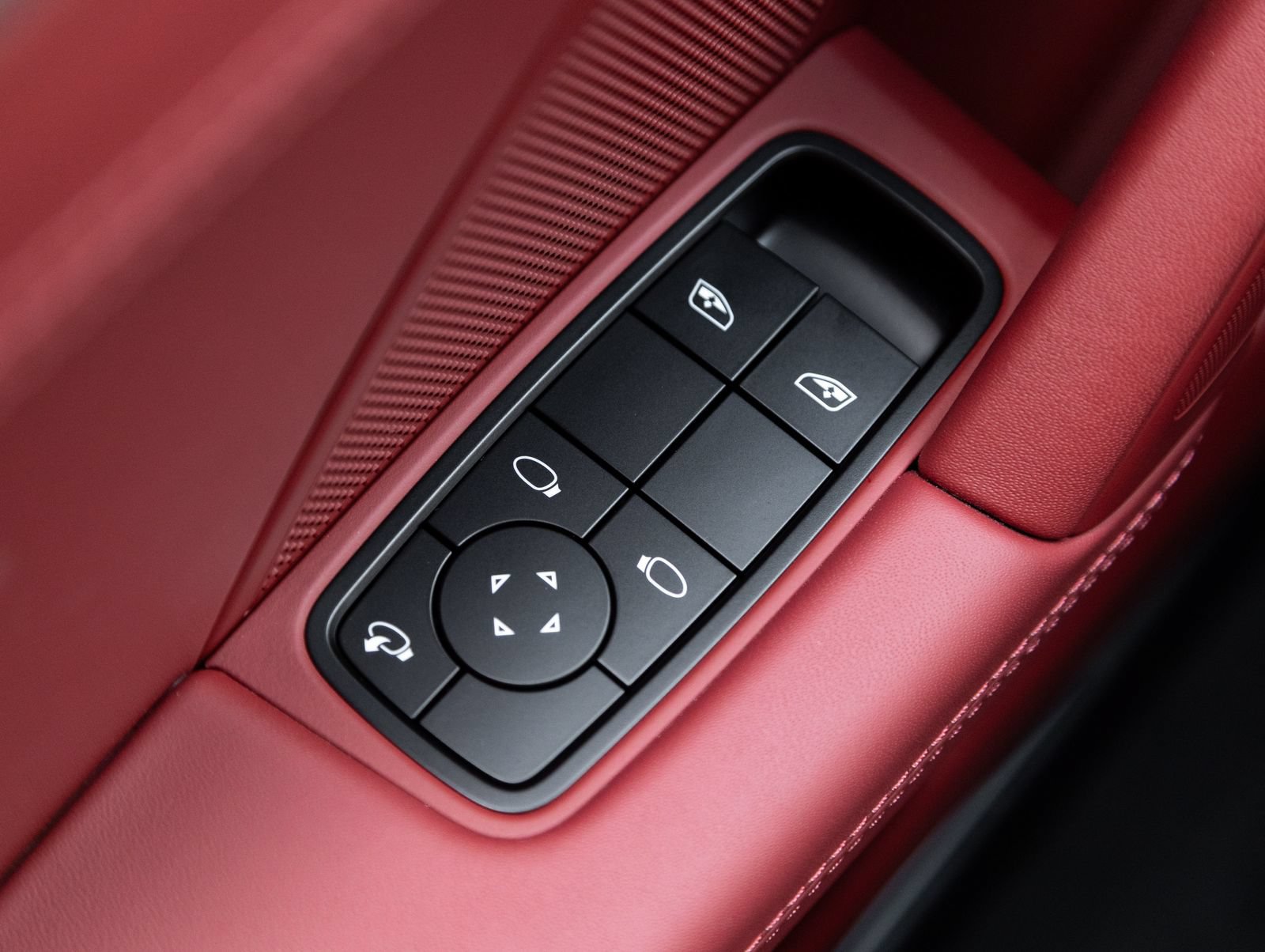 Certified 2024 Porsche 911 Carrera S RWD image 19