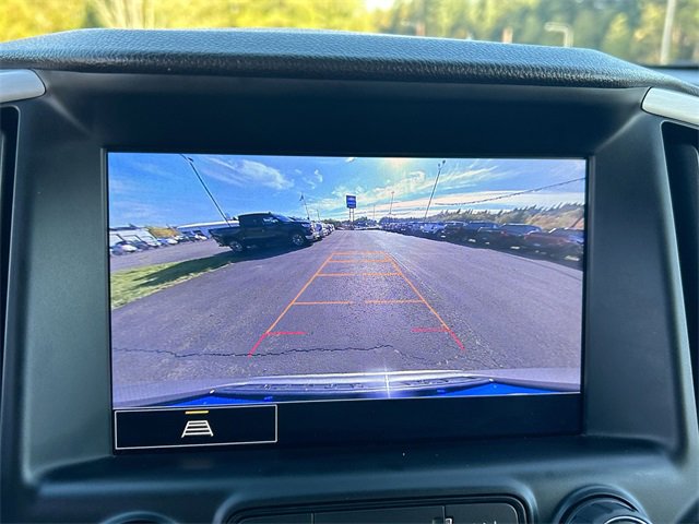 Used 2023 GMC Terrain SLT image 15