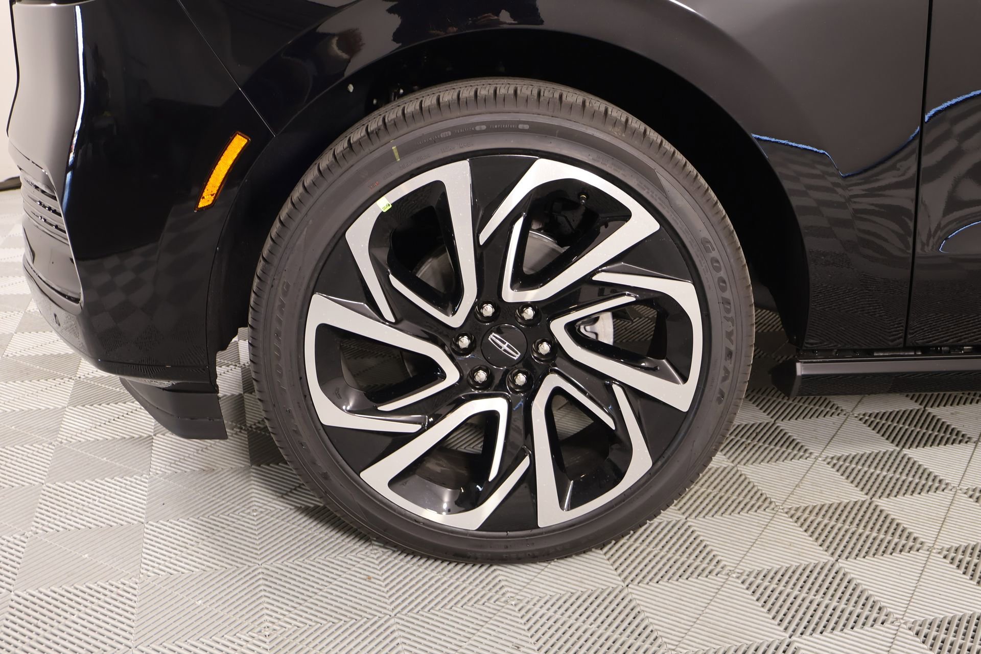 New 2026 Lincoln Navigator Black Label image 19