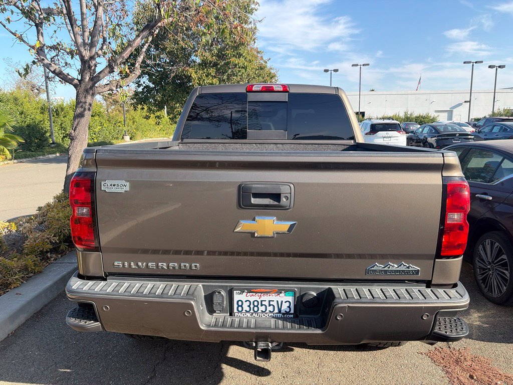 Used 2014 Chevrolet Silverado 1500 High Country w/ High Country Premium Package AWD/4WD image 5