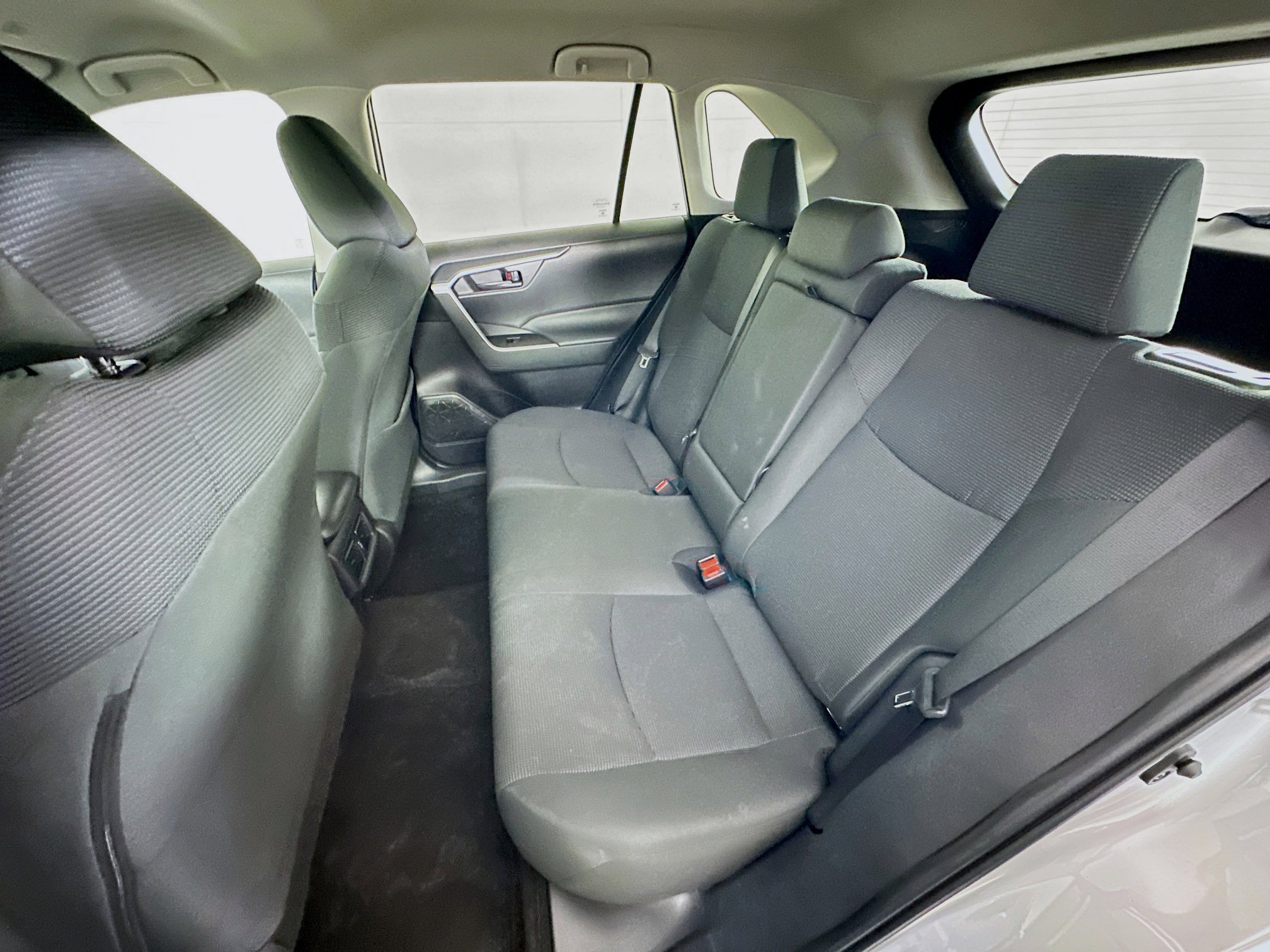 Used 2024 Toyota RAV4 LE image 25