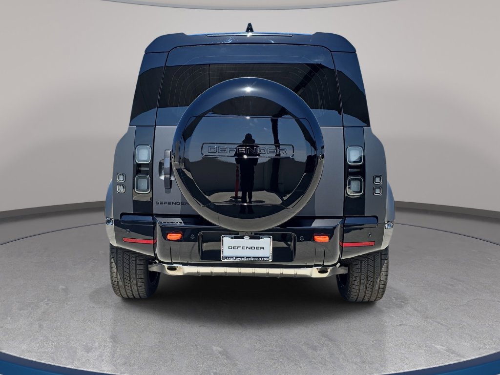 New 2026 Land Rover Defender 110 X AWD/4WD image 6