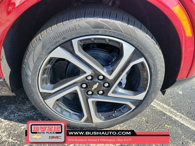 New 2026 Chevrolet Equinox EV LT w/ Convenience Package II AWD/4WD image 5