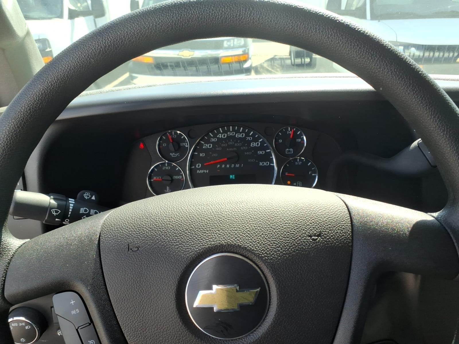 New 2026 Chevrolet Express 4500 w/ Power Convenience Package RWD image 12