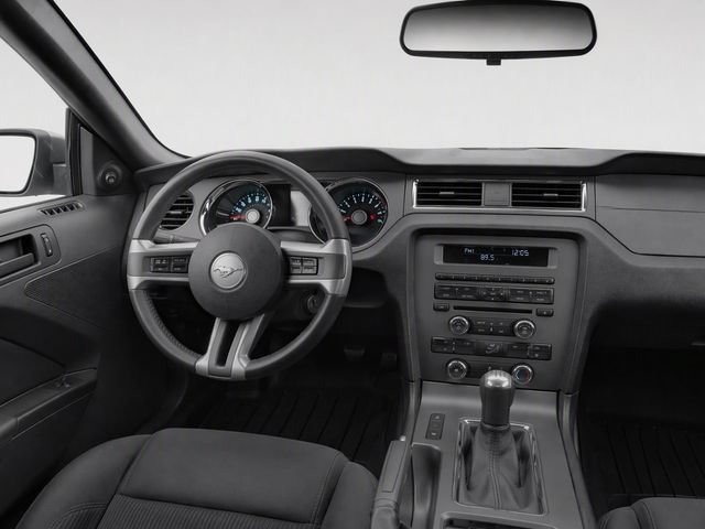 Used 2014 Ford Mustang Coupe RWD image 21